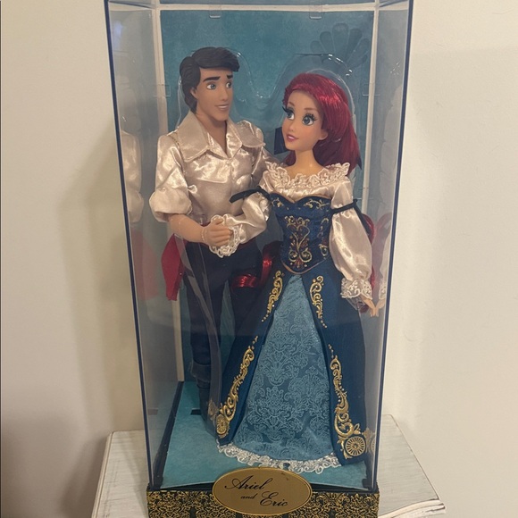 Disney Fairytale Collection Ariel and Eric in Blue and White - Picture 5 of 8
